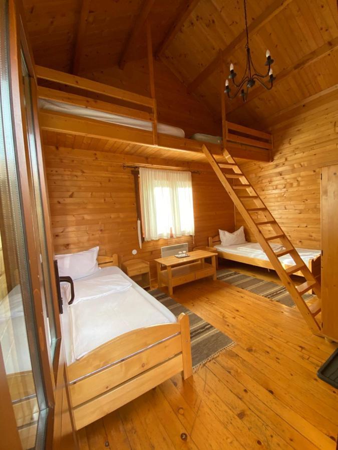 Apartment Gyopar Wooden